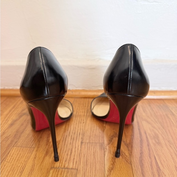 Authentic Christian Louboutin Black Heels with Red Soles Corneille 100. EU38. - Picture 4 of 9